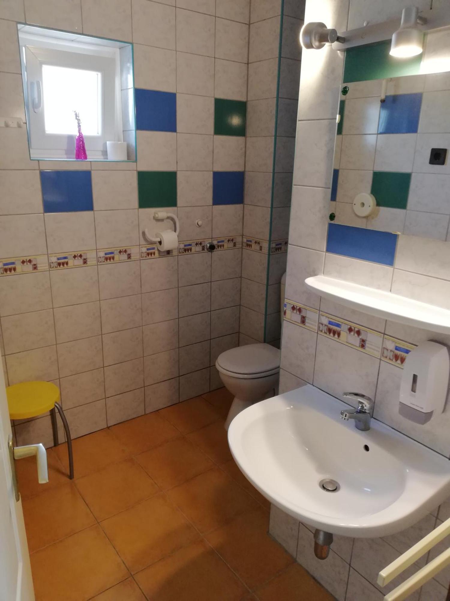 Aal Vendeghaz Apartment Heviz Exterior photo